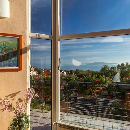 Bellavista Апартаменты Матульи